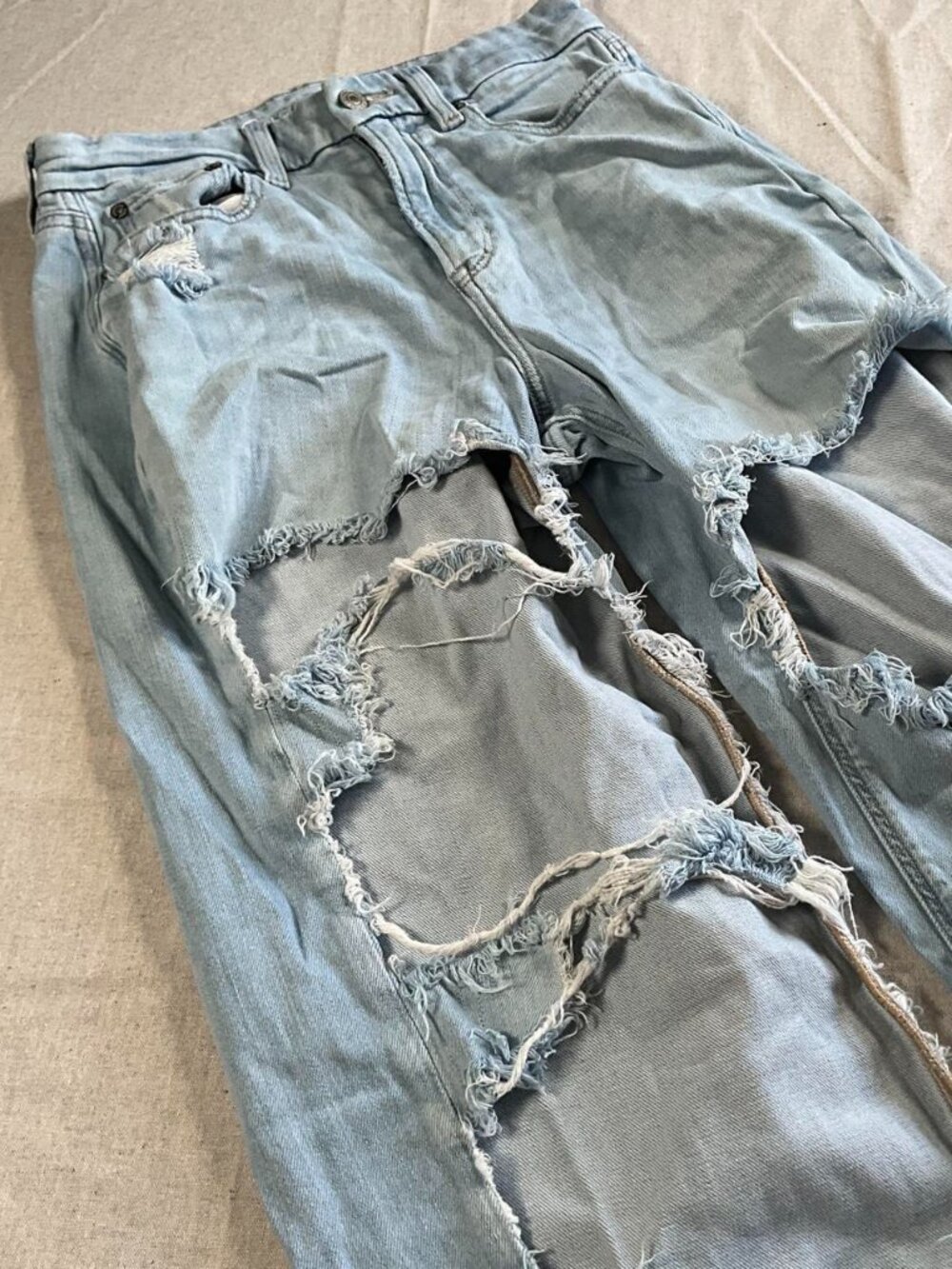 Womens American Eagle Curvy Super High Rise Baggy Wide Leg Distressed Jeans(S 4)